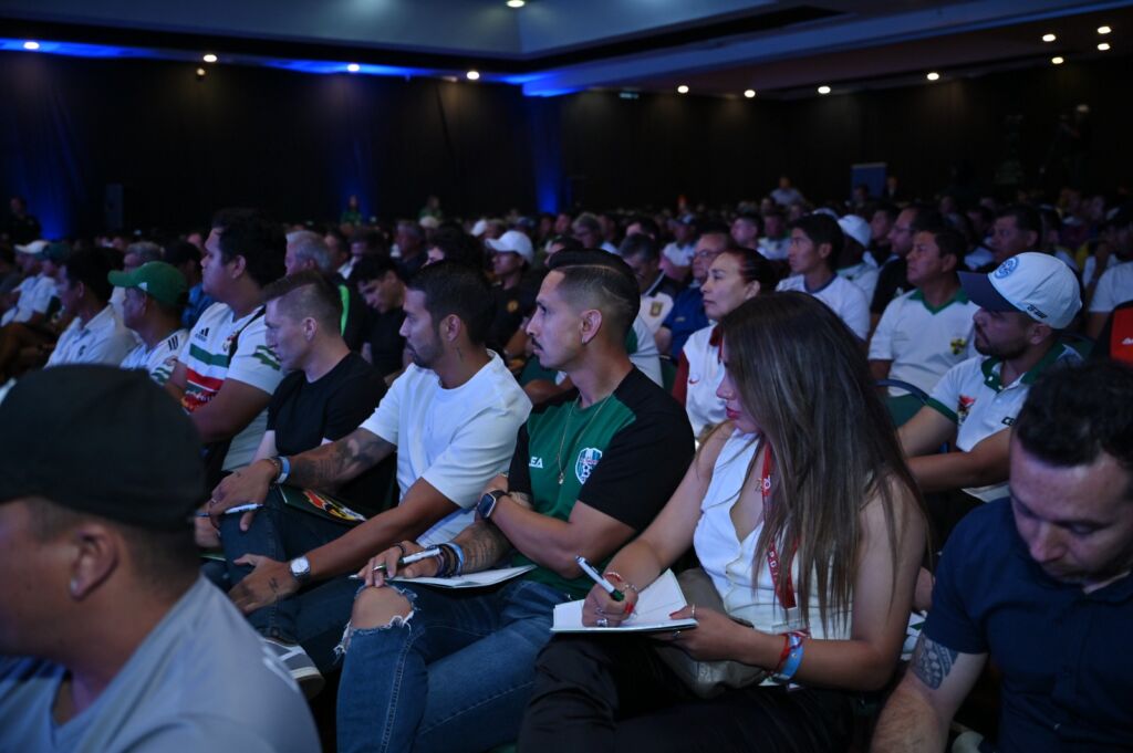 WhatsApp Image 2025-11-12 at 11.44.04